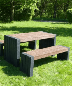 Calero-Recycled-Plastic-Table-and-Bench-set