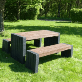 Outdoor Plastic Tables